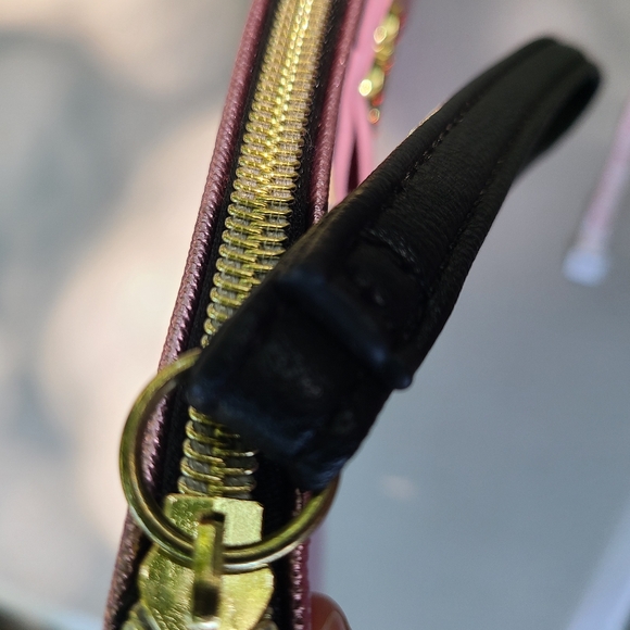 Betsey Johnson Saffiano Blush Metallic Bow Wristlet‎ Clutch Pouch zip bag - Picture 5 of 16